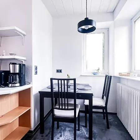 Apartamento Schoenes & Ruhiges Apartment Mit Garten Leipzig